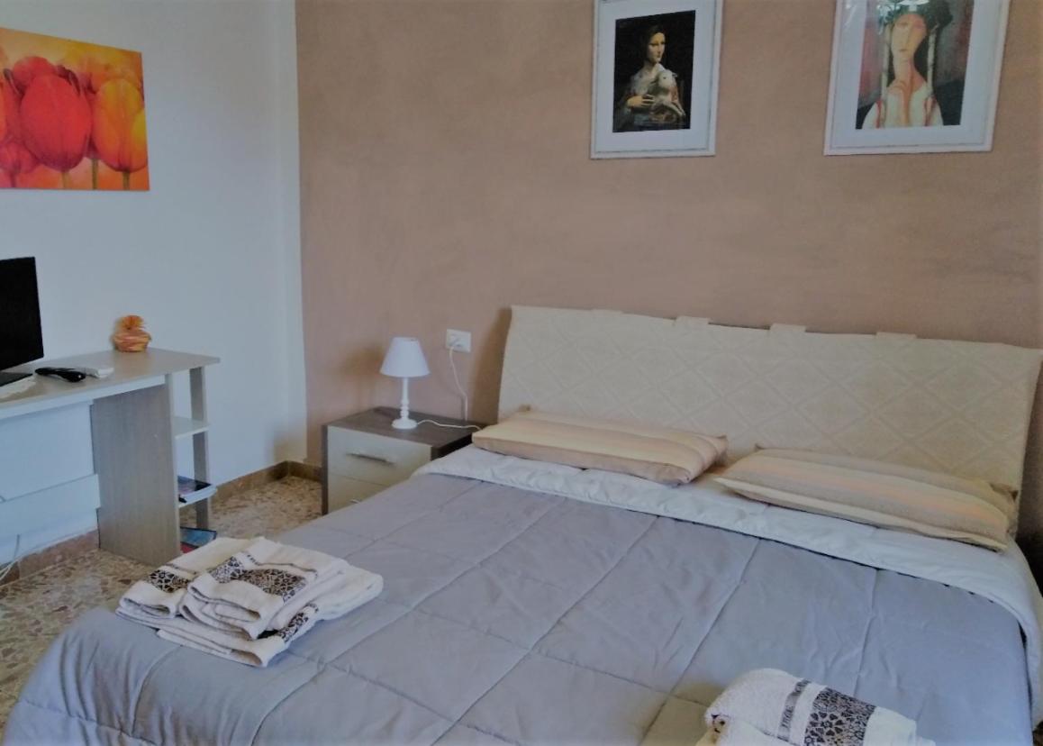 Bed and Breakfast Sa Rosa E Su Trapperi Oschiri Zewnętrze zdjęcie